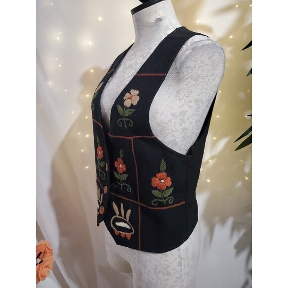 BAD Vtg Felted Wool Embroidered Wood Button Folk Waistcoat Vest Womens Size S - Picture 4 of 9